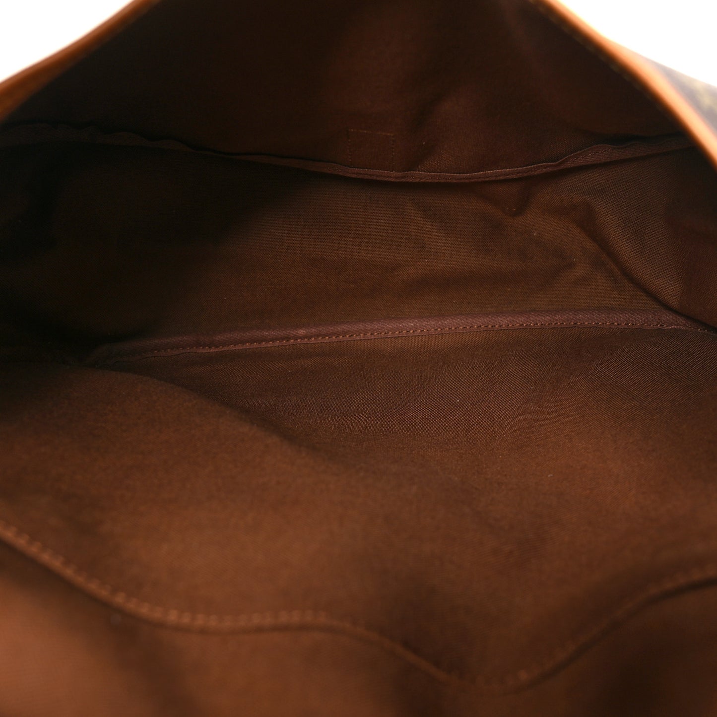 Monogram Saumur 35
