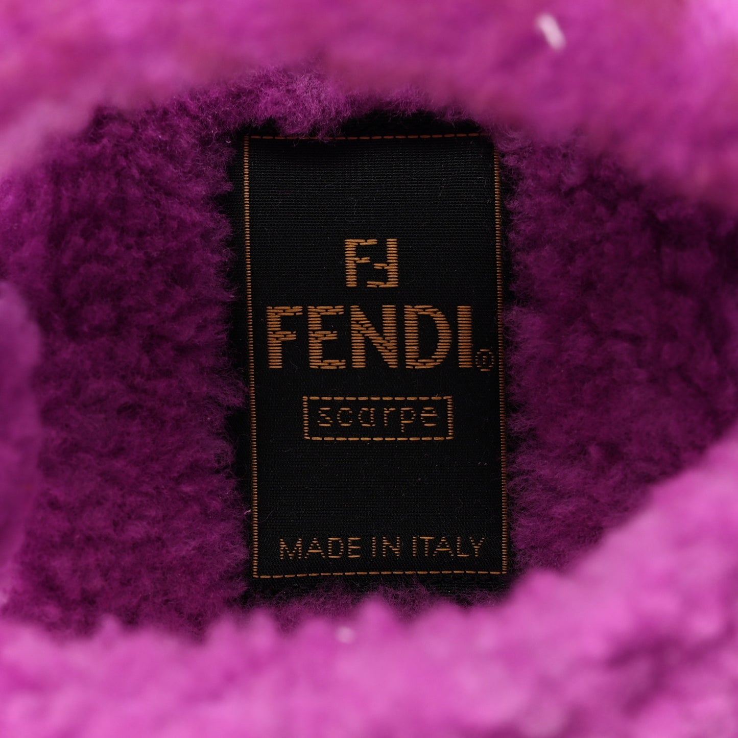 Shearling FF Fendi Feel Sandals 39 Bouganville