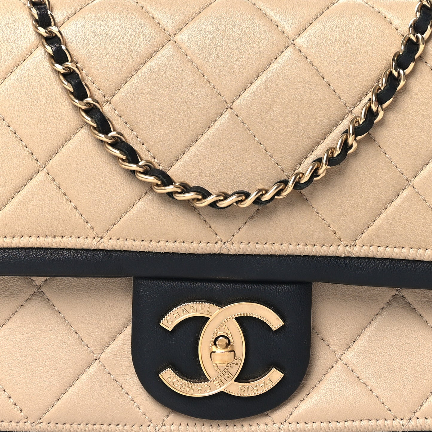 Calfskin Quilted Medium Graphic Flap Beige Black