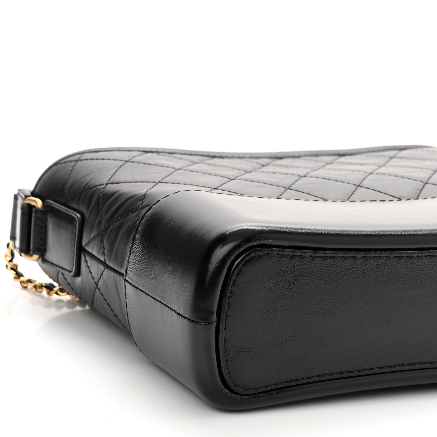 Aged Calfskin Quilted New Medium Gabrielle Hobo Black