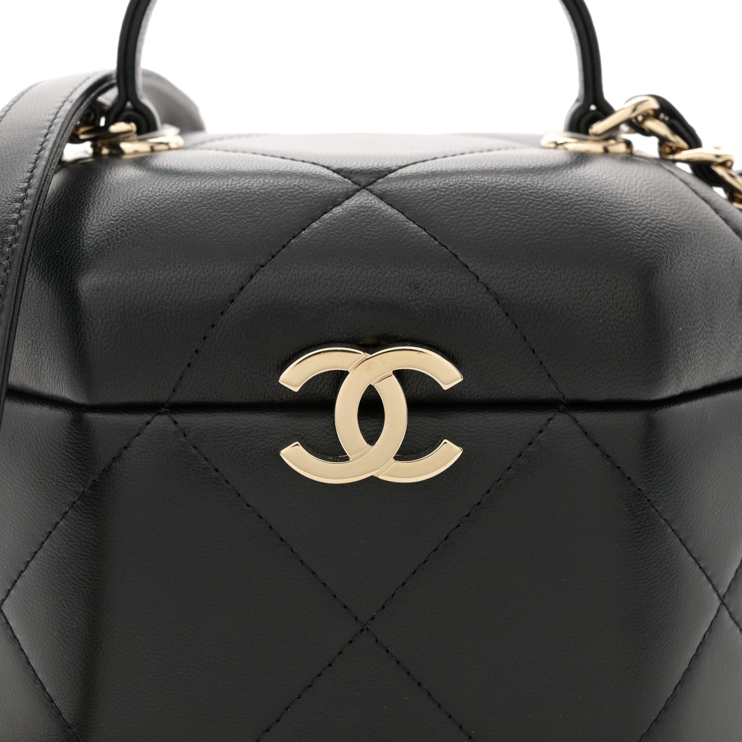 Lambskin Quilted Vendome Case Black
