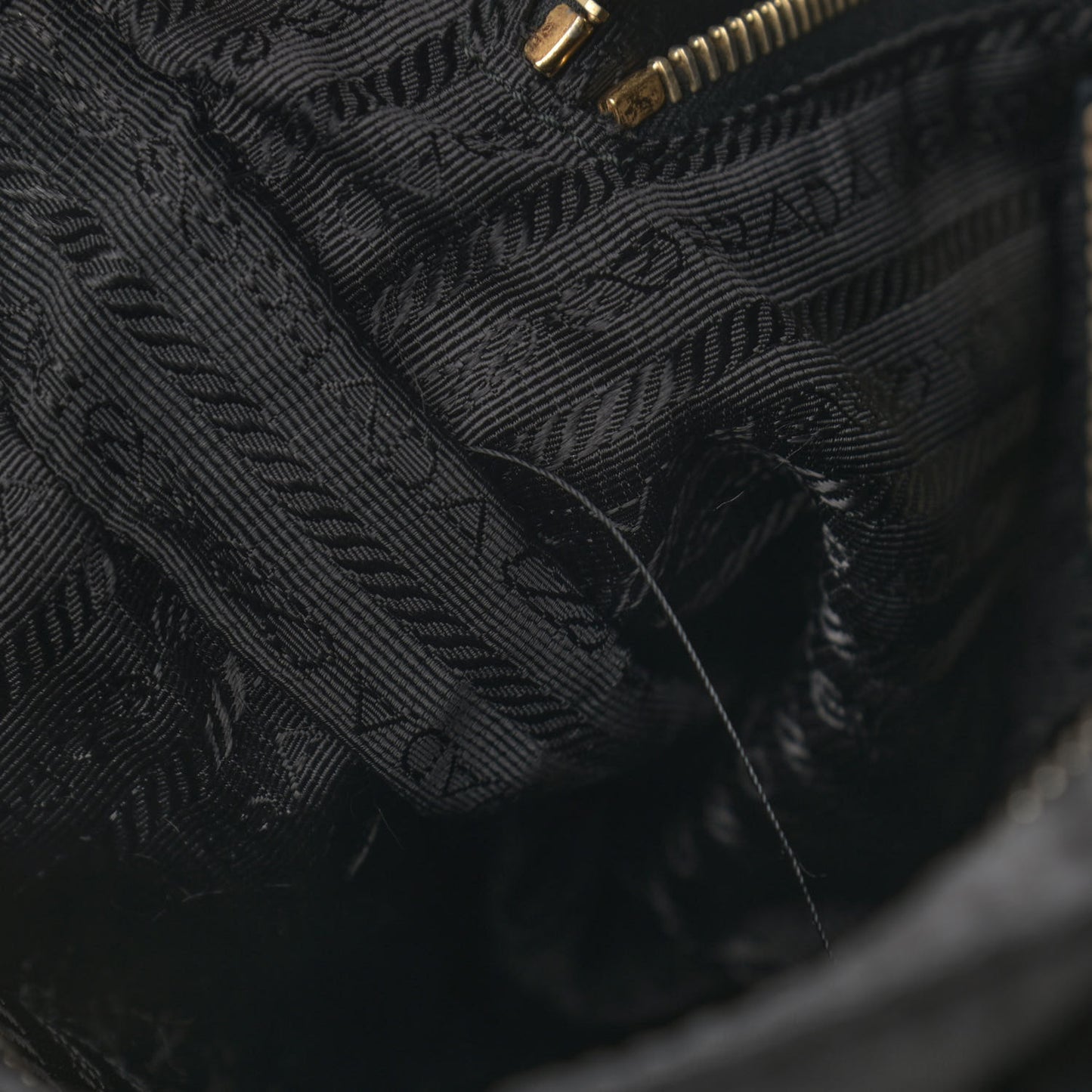 Tessuto Nylon Saffiano Flat Messenger Bag Black