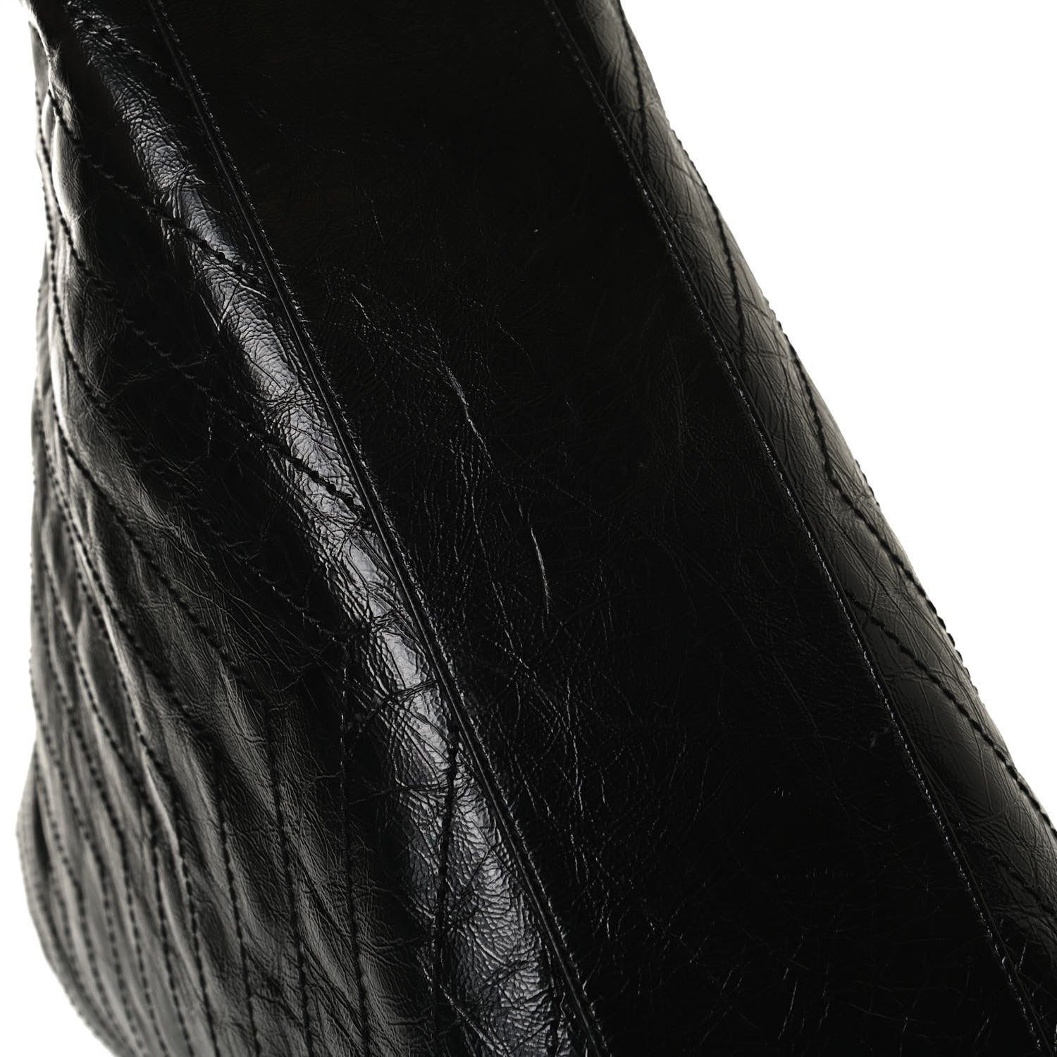 Saint Laurent Crinkled Calfskin Matelasse Monogram Large Niki Shopper Tote Black 12 of 16