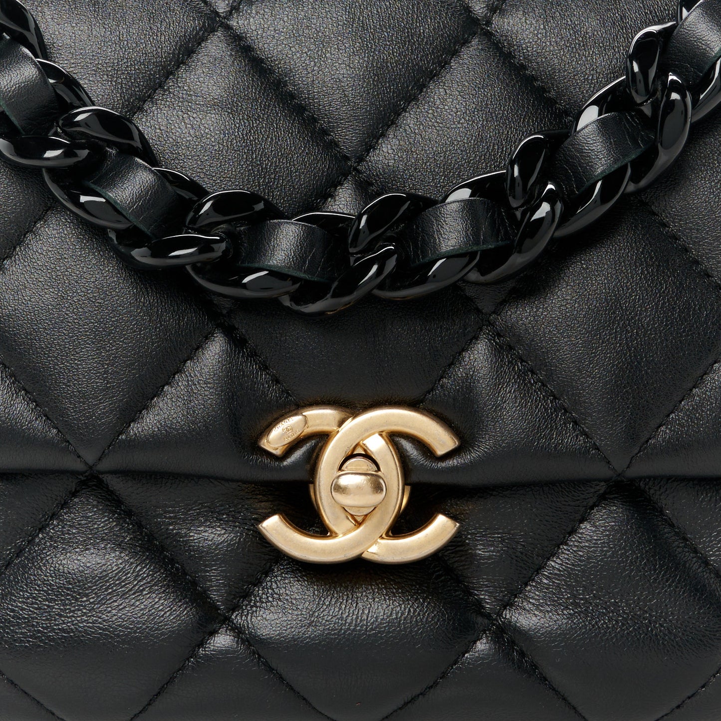 Lambskin Quilted Mini Lacquered Chain Flap Black