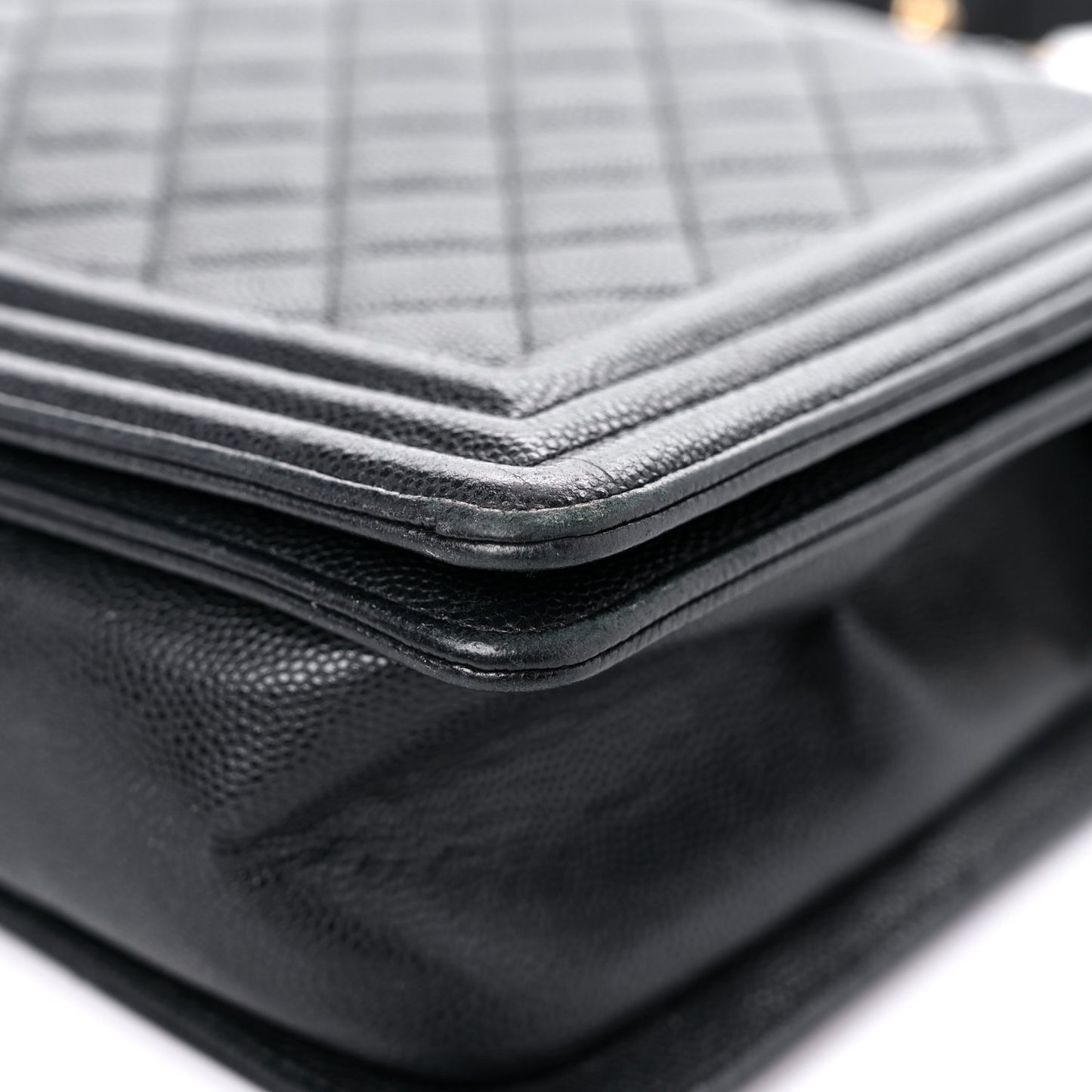 Caviar Quilted New Medium Boy Flap Black