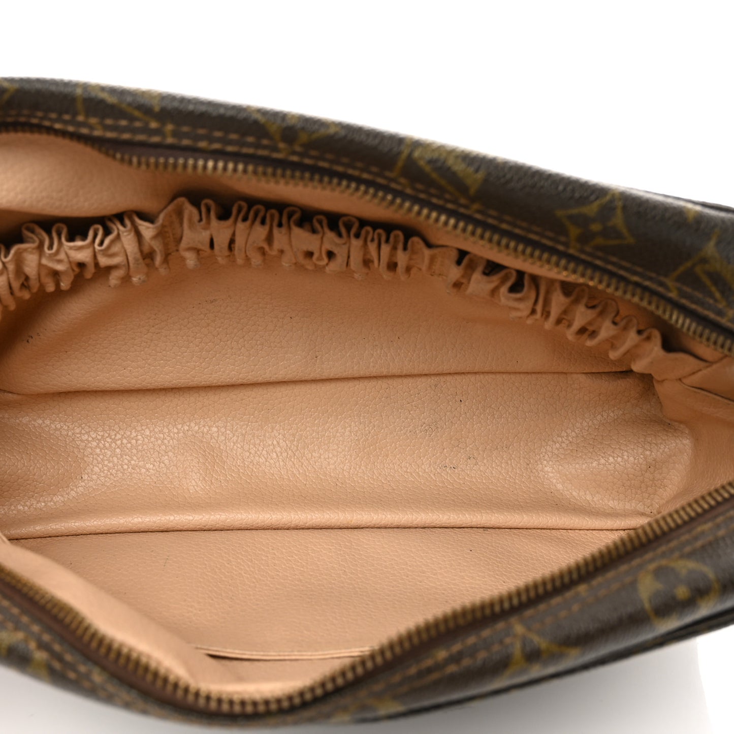 Monogram Trousse Toilette 28
