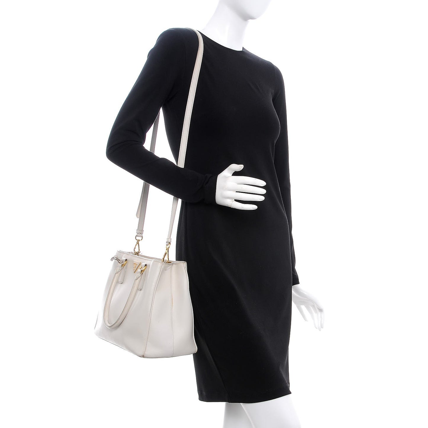 Saffiano Lux Medium Tote Talco