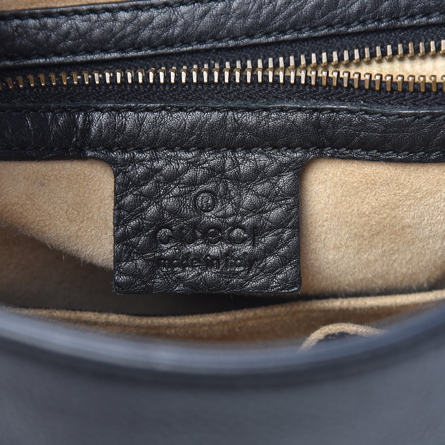 Cellarius Calfskin Medium 1973 Shoulder Bag Black