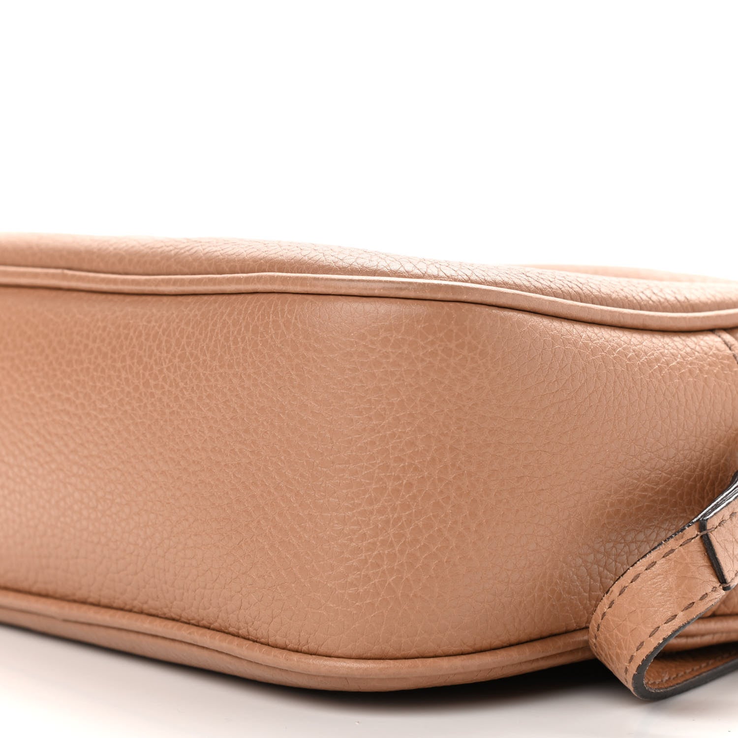 Gucci Pebbled Calfskin Small Soho Disco Bag Camelia 10 of 10