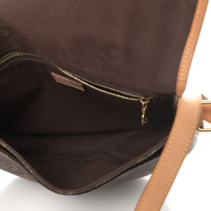 Louis Vuitton Monogram Menilmontant PM 5 of 13
