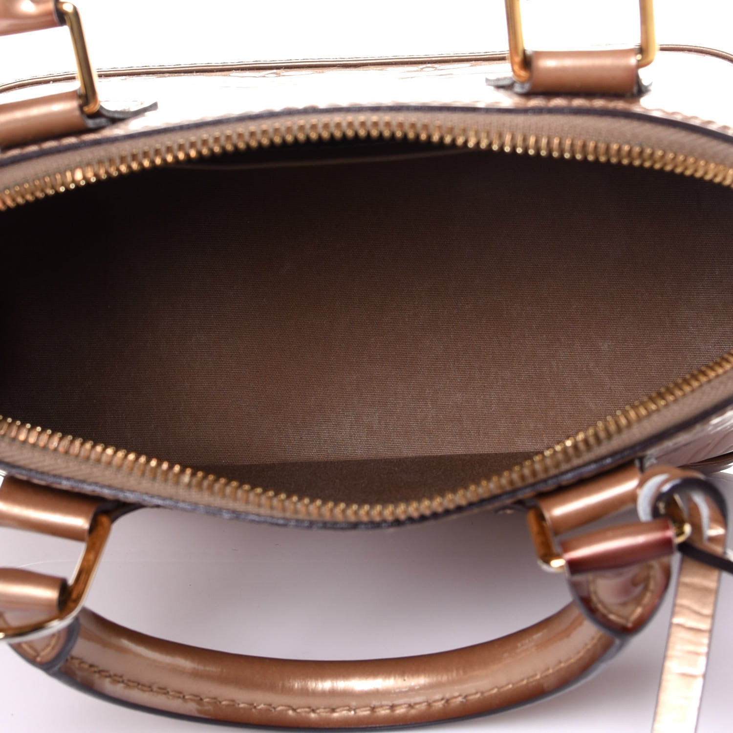 Louis Vuitton Vernis Alma BB Beige Poudre 6 of 9