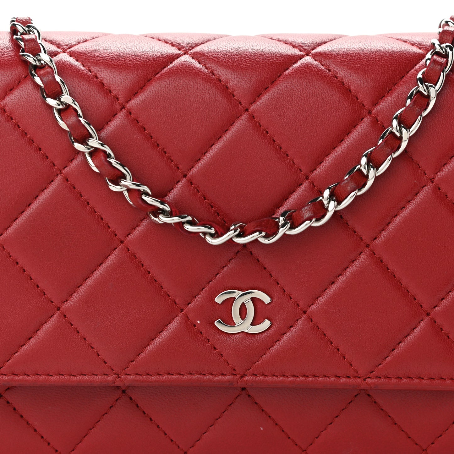 Lambskin Quilted Wallet On Chain WOC Red