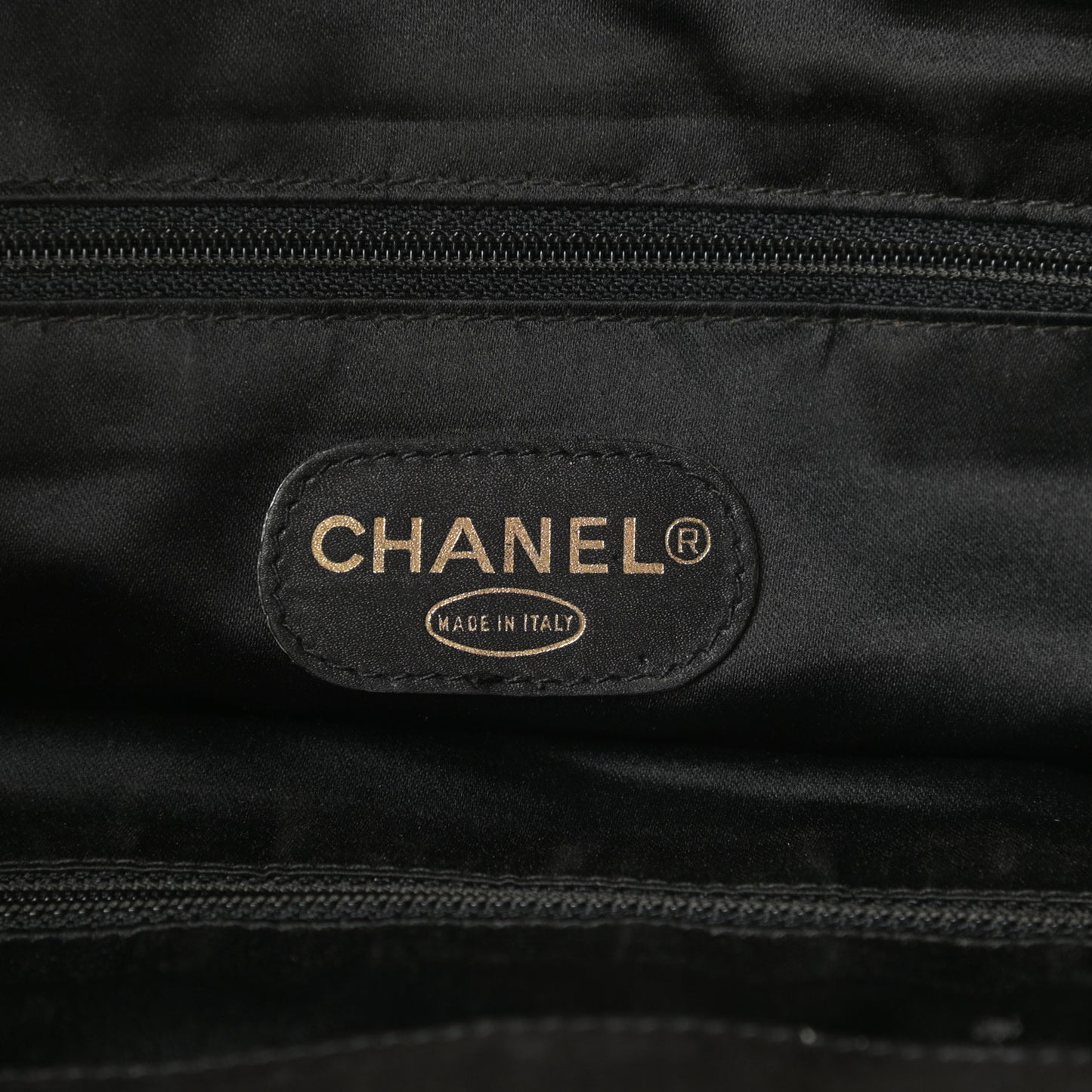Suede Quilted XL Weekender Bag Black