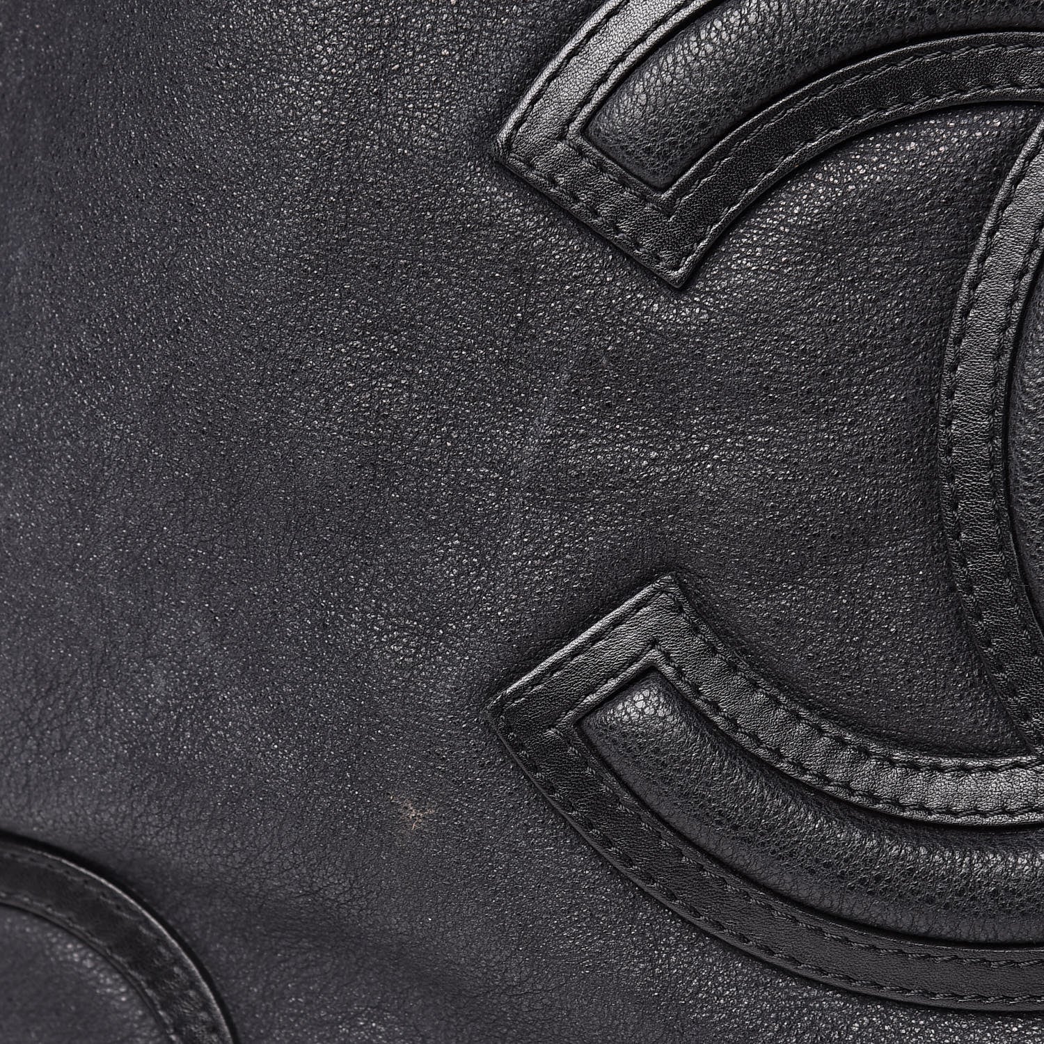Chanel Washed Calfskin Tote Black 18 of 21