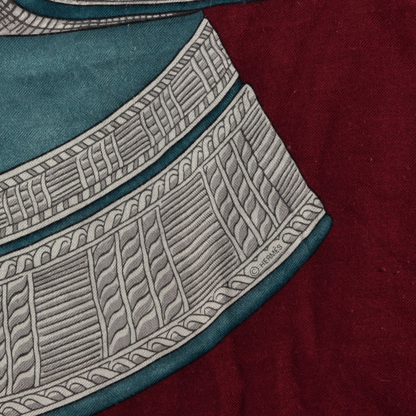Cashmere Silk Selle d'Officier En Grande Tenue Shawl 140