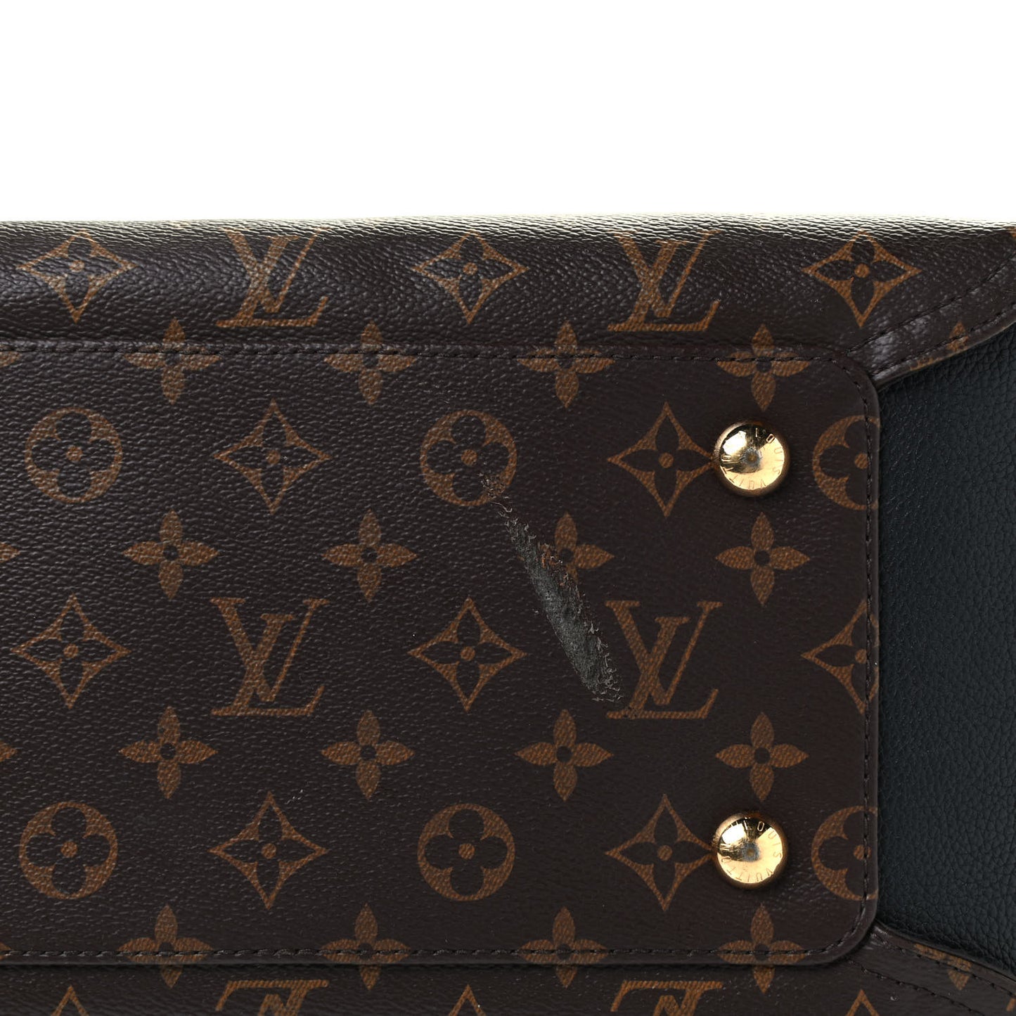 Monogram Gaia Black