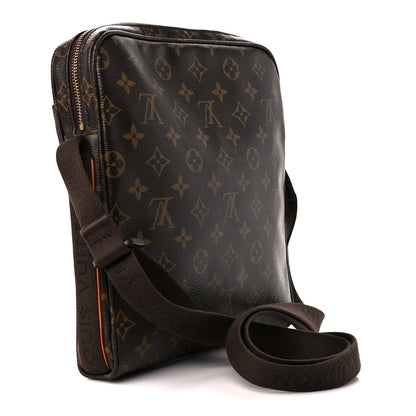 Louis Vuitton Monogram Trotteur Beaubourg 3 of 10