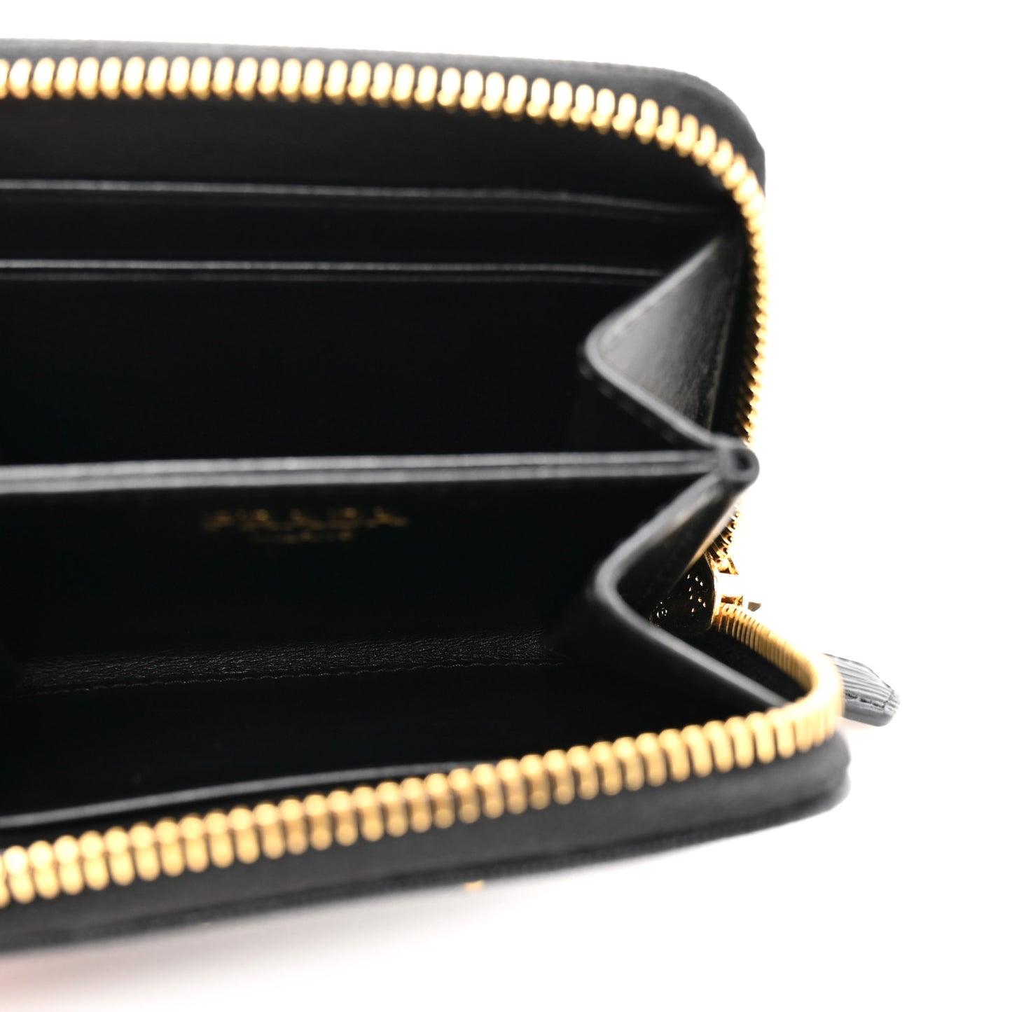 Vitello Move Triangle Logo Zip Coin Purse Black