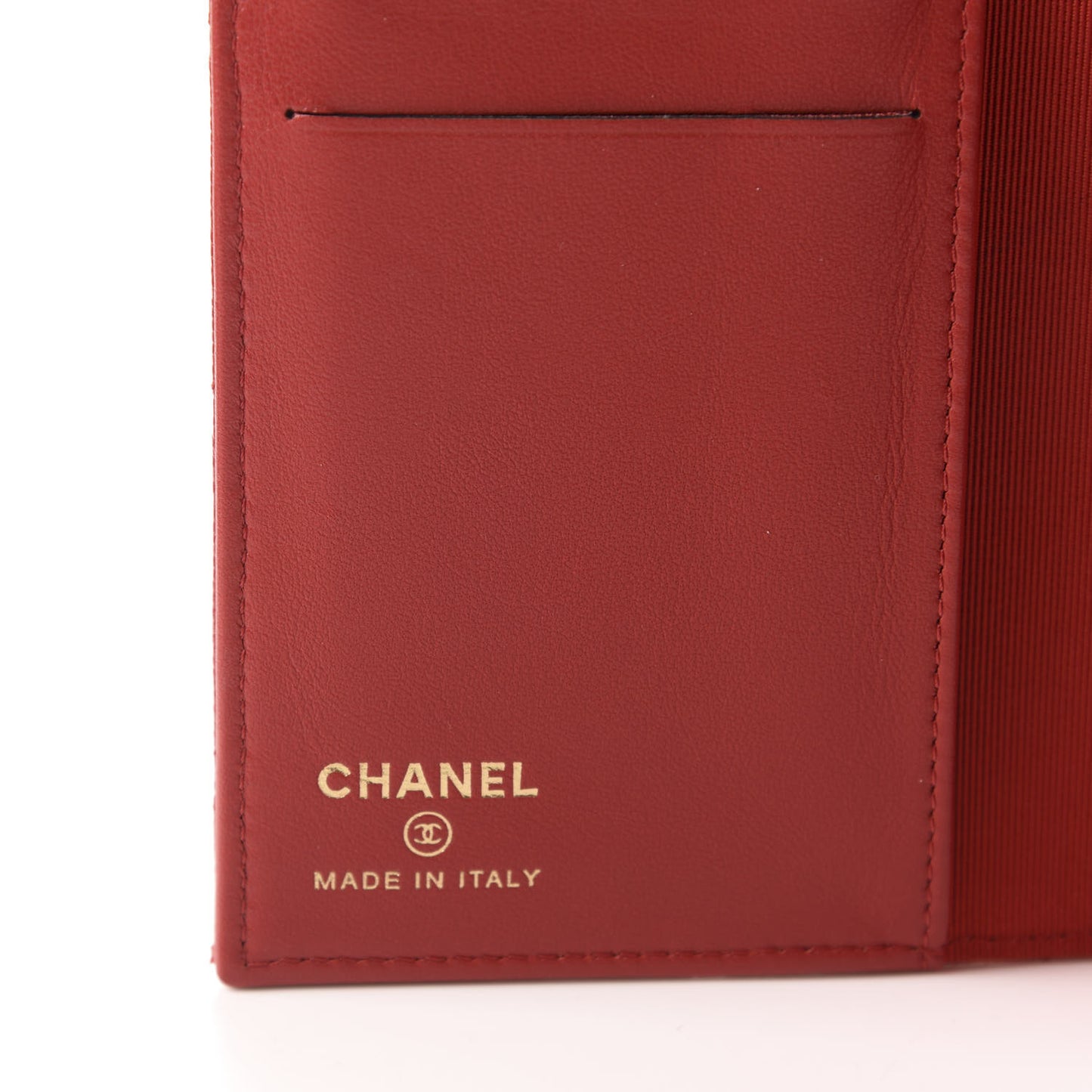 Caviar Quilted Passport Holder Red