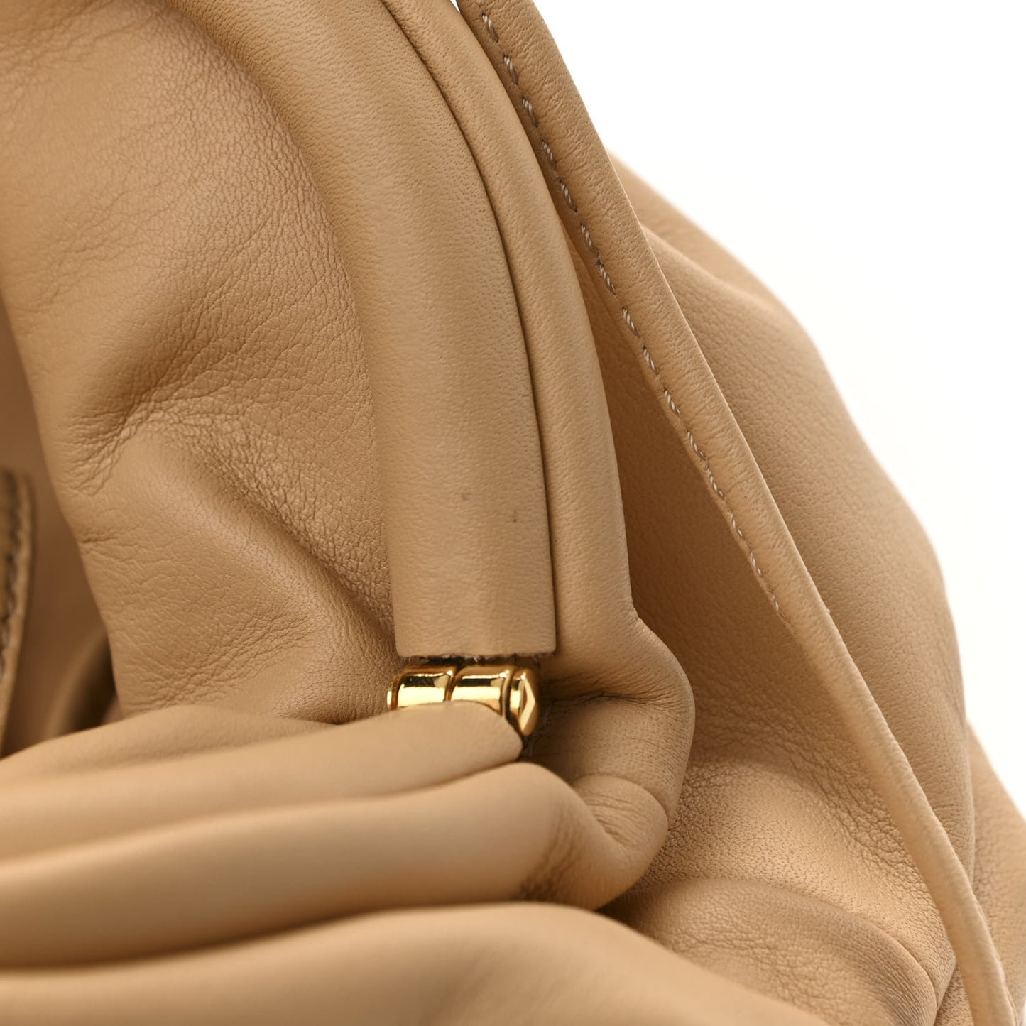 Butter Calfskin The Mini Pouch Tapioca