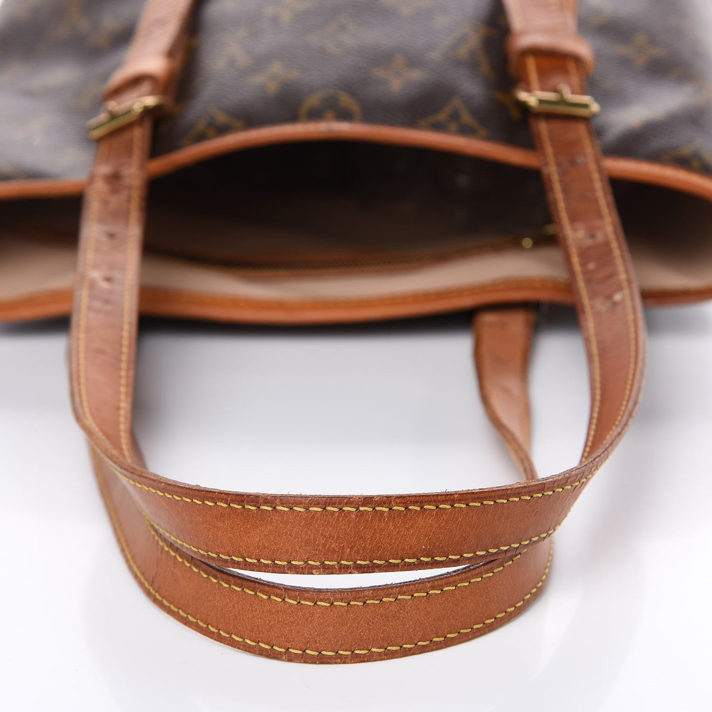 Monogram Bucket 27