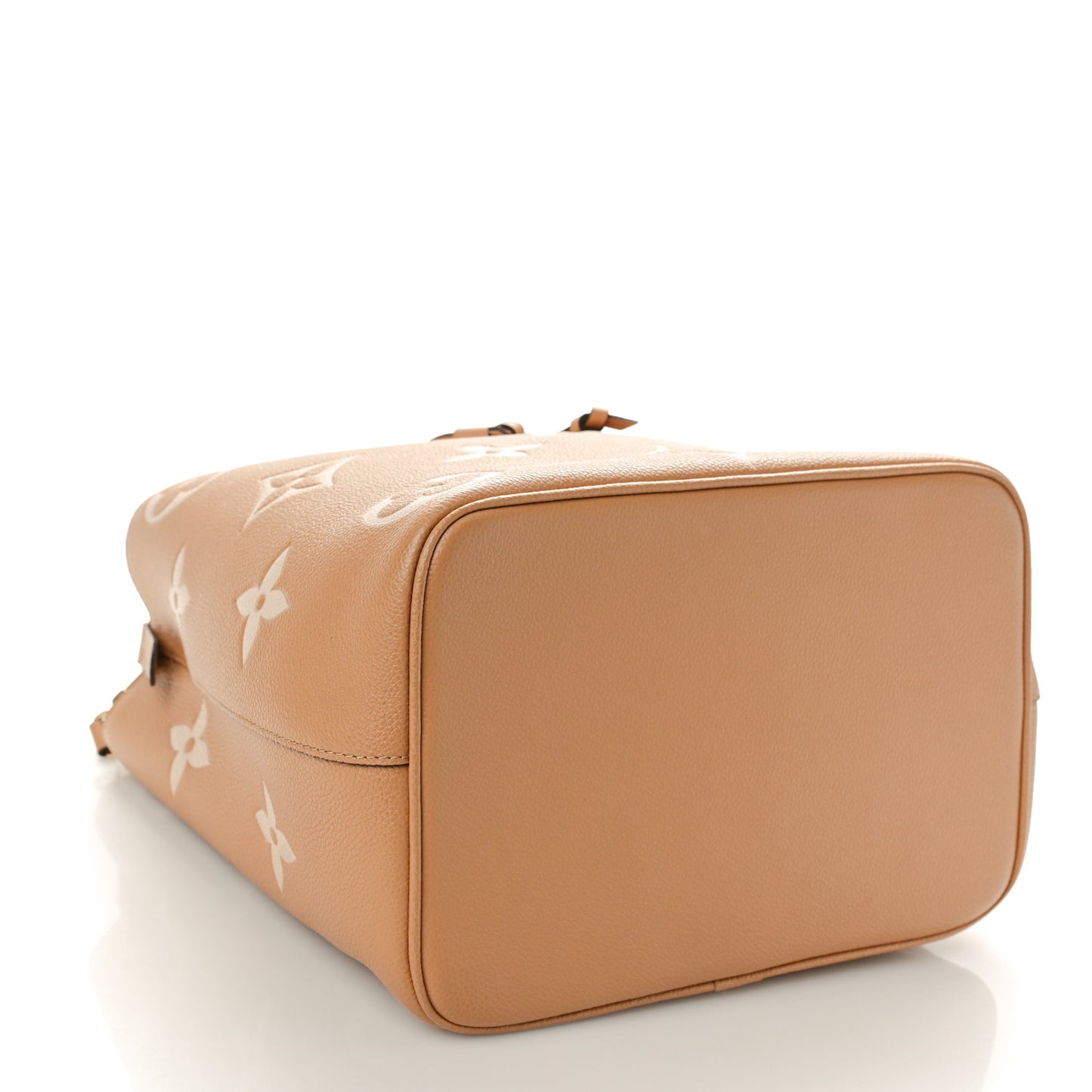 Empreinte Monogram Giant Neonoe MM Arizona Beige