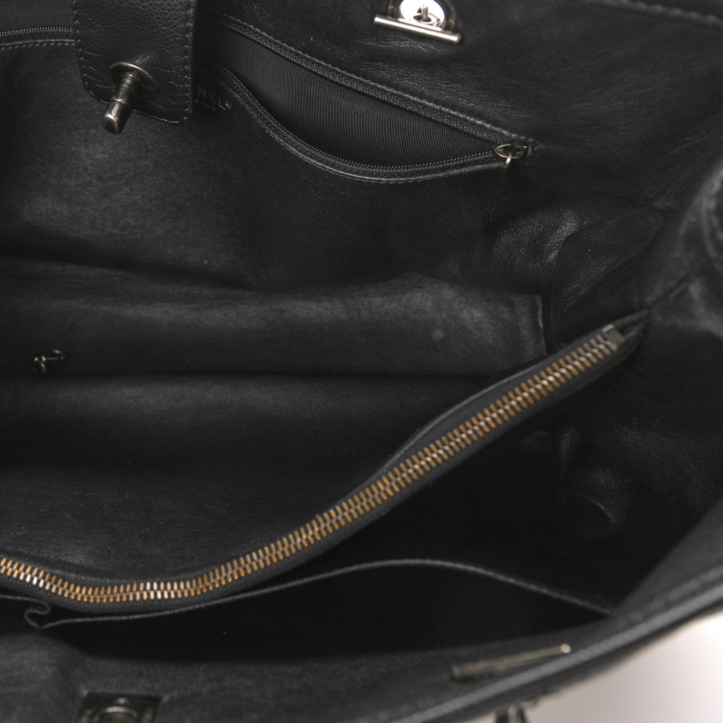 Caviar Quilted Large Be Caviar Tote Black