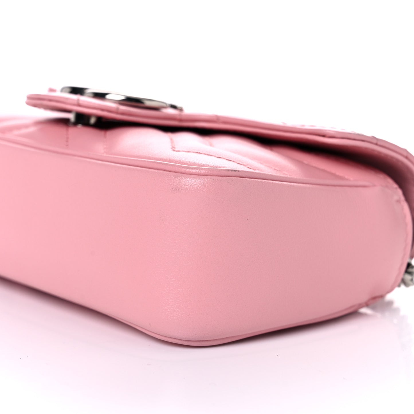 Calfskin Matelasse Super Mini GG Marmont Shoulder Bag Wild Rose