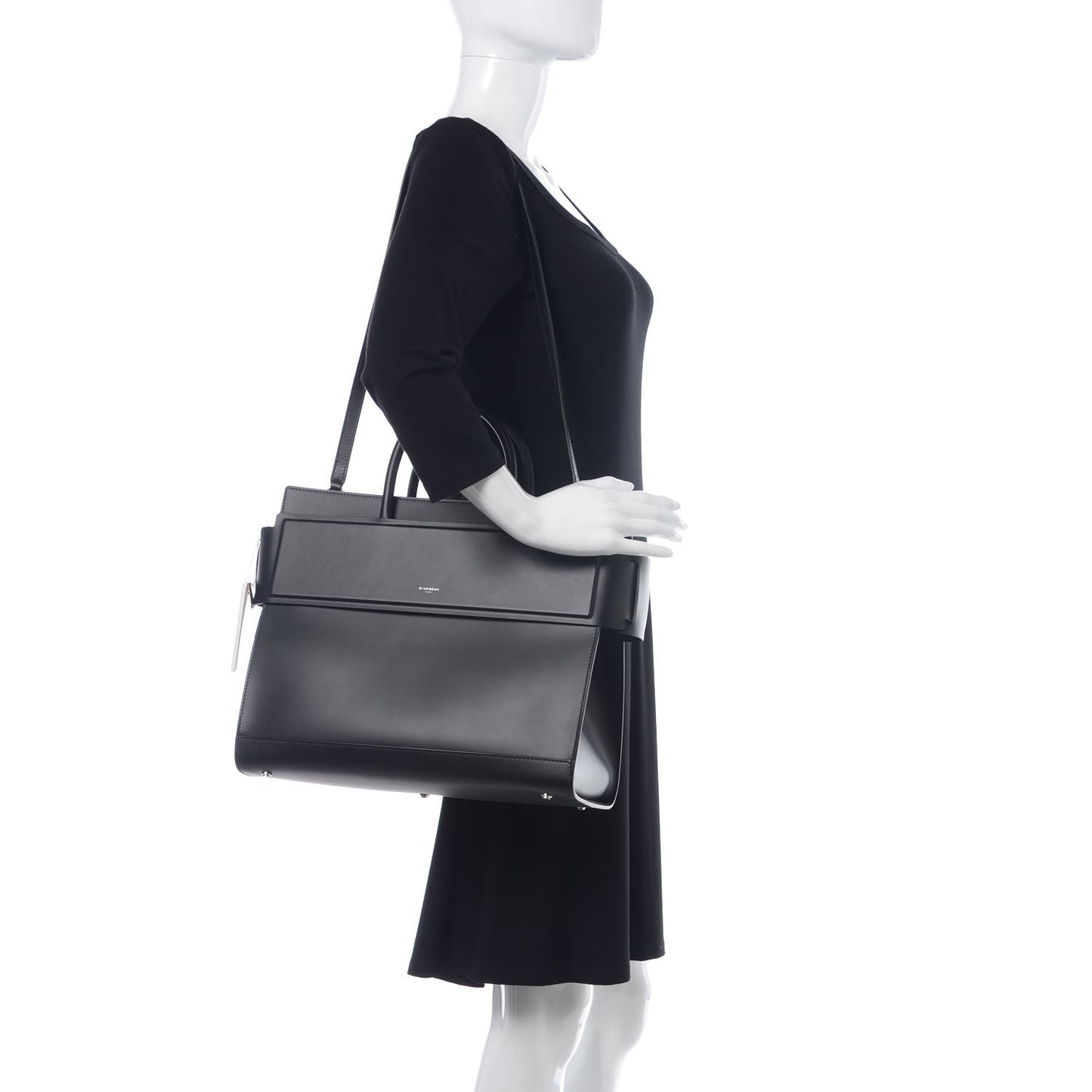 Smooth Calfskin Medium Horizon Satchel Black