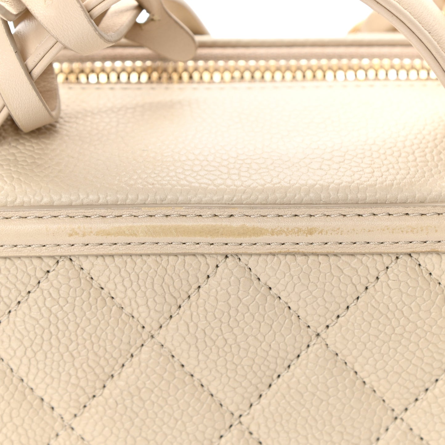 Caviar Quilted Medium CC Filigree Vanity Case Light Beige
