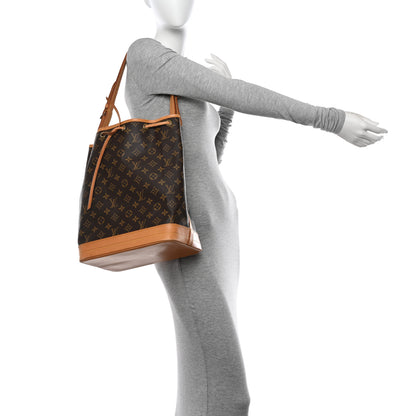 Louis Vuitton Monogram Noe 2 of 14