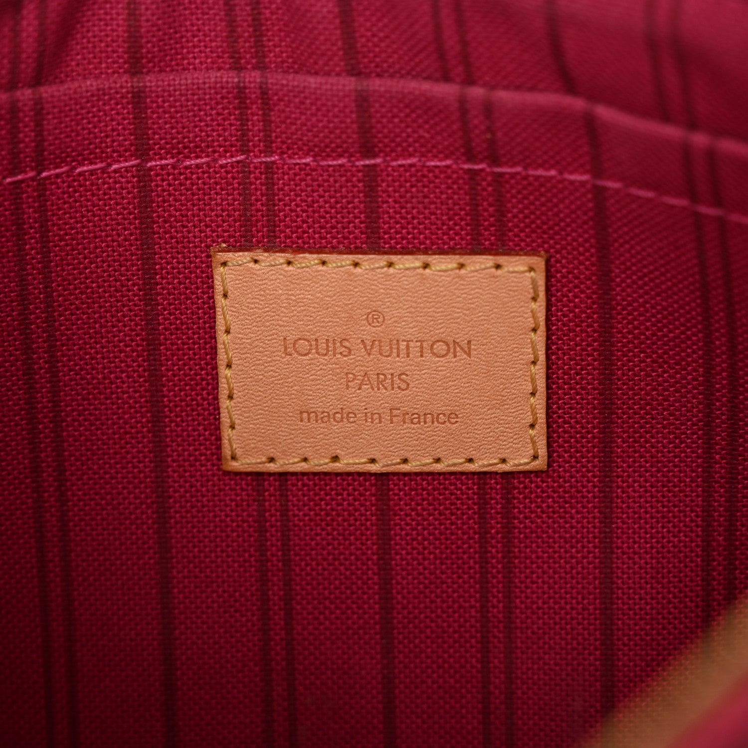 Louis Vuitton Monogram World Tour Neverfull MM GM Pochette 6 of 11