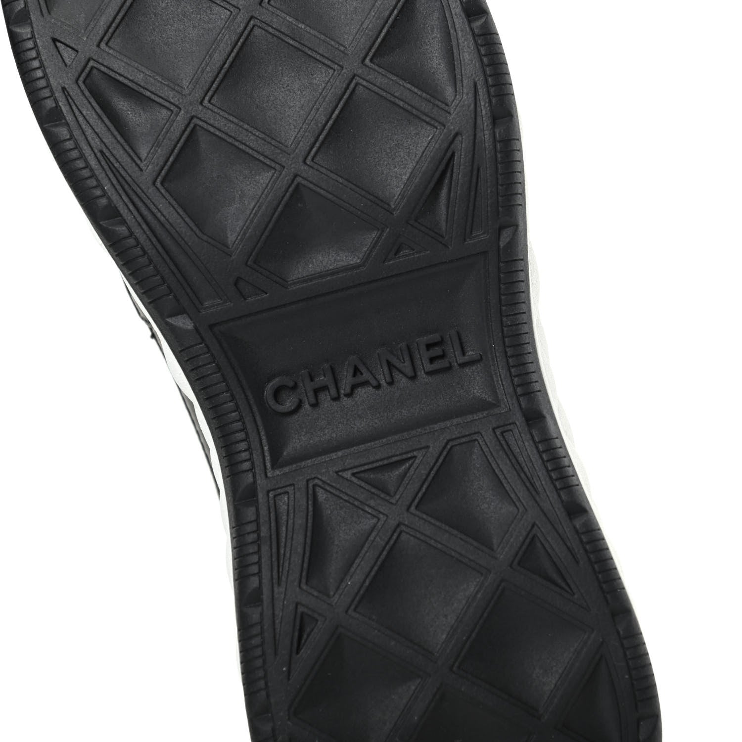 Chanel Velvet Calfskin Mixed Fibers CC Sneakers 36.5 Black 9 of 11