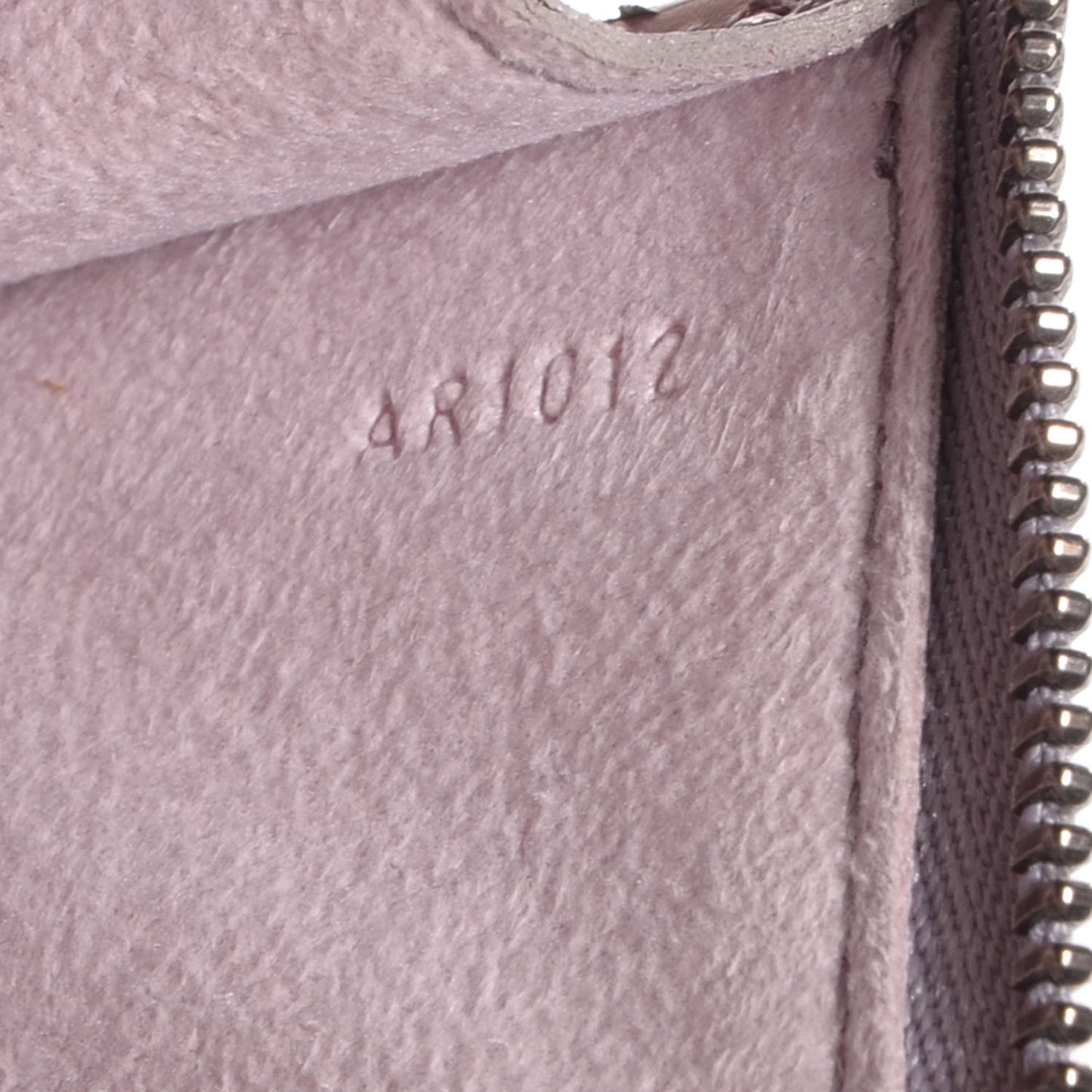 Epi Pochette Accessories 24 Lilac