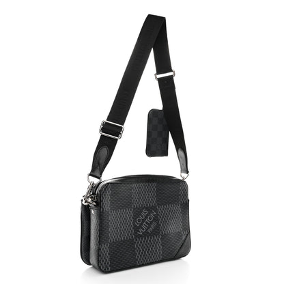 Louis Vuitton Damier Graphite 3D Trio Messenger 3 of 11