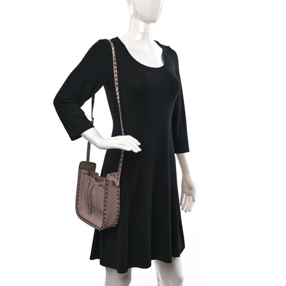 Valentino Garavani Grained Calfskin Rockstud Bucket Bag Poudre 2 of 9