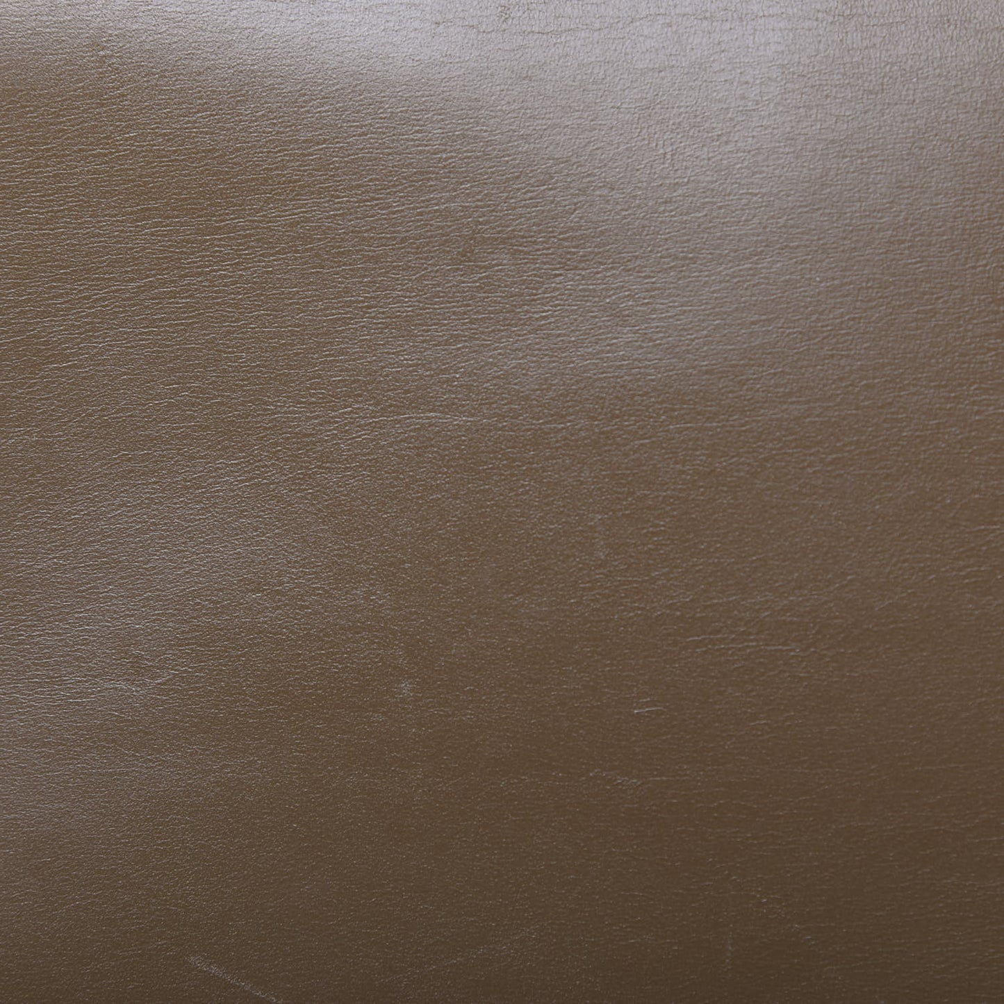 Box Calfskin Medium Classic Box Flap Bag Camel