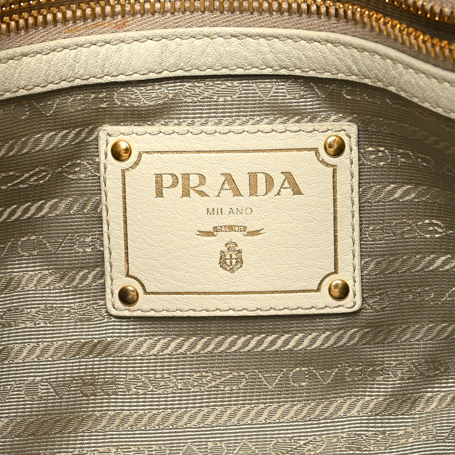 Vitello Daino Side Zip Pocket Hobo Talco