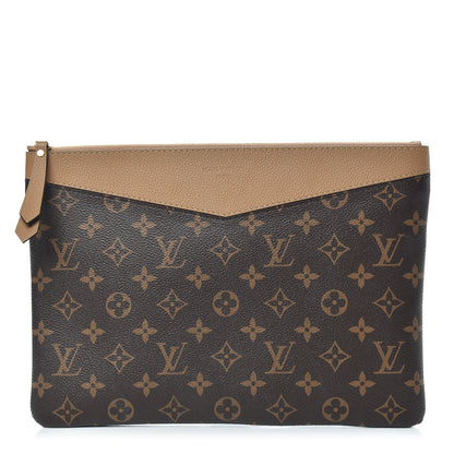 Louis Vuitton Monogram Daily Pouch Sesame 1 of 7