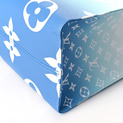 Louis Vuitton Monogram Giant By The Pool Onthego GM Blue 8 of 9