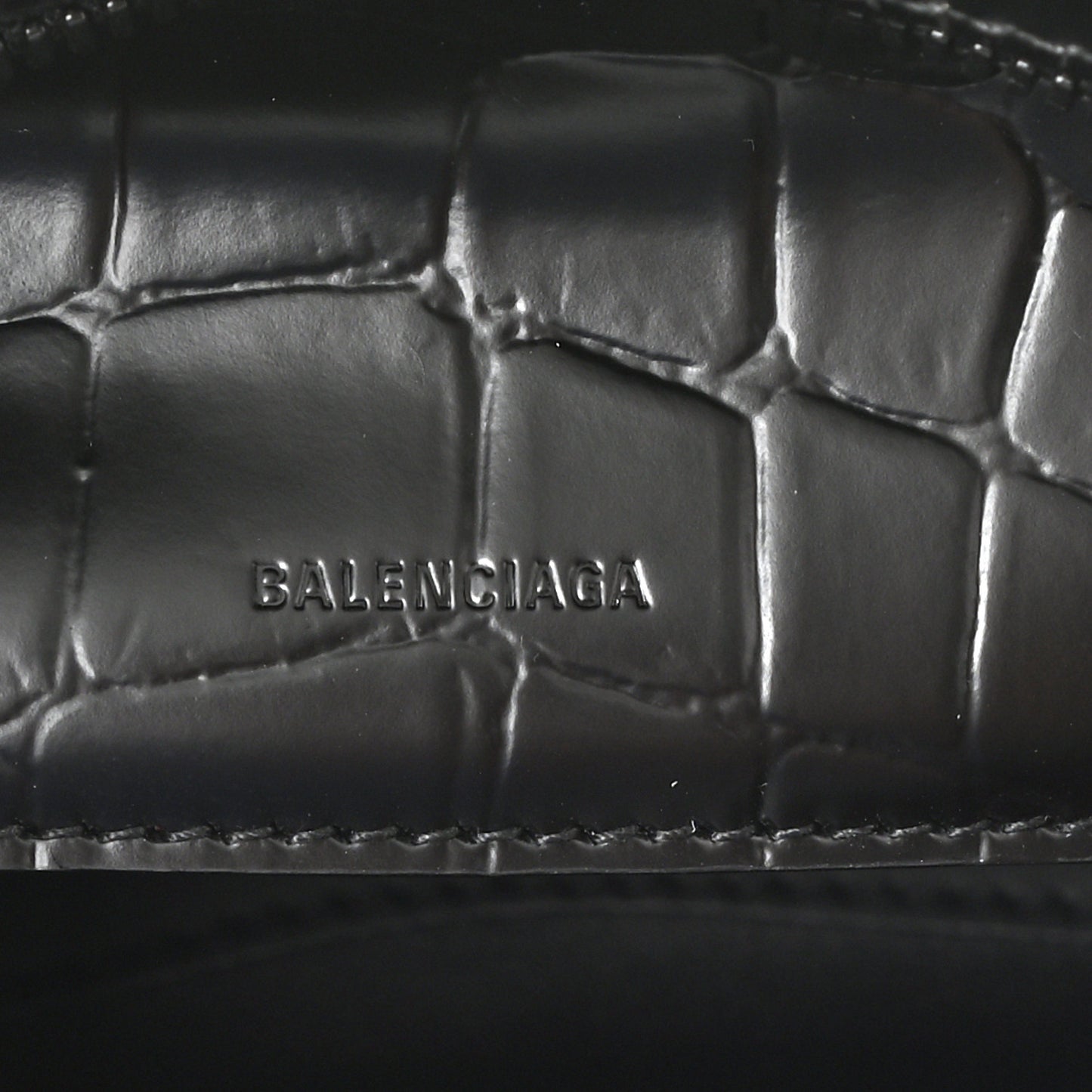 Semi Shiny Calfskin Crocodile Embossed Neo Classic Black Hardware Mini City Black