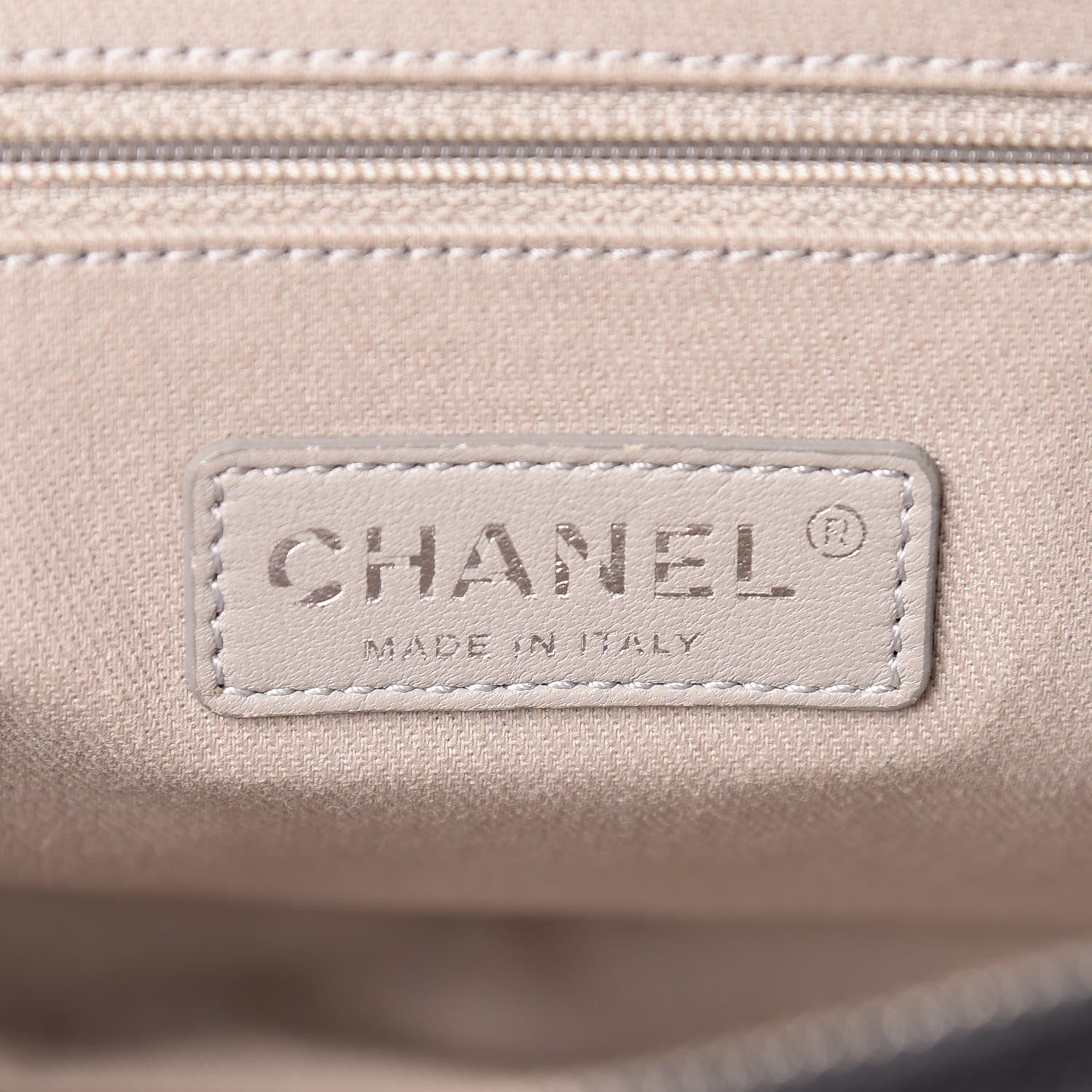 Chanel Caviar Quilted Jumbo Easy Flap Black 6 of 13