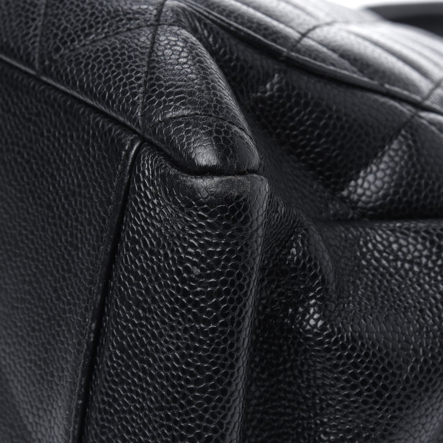 Caviar Quilted Grand Shopping Tote GST Black