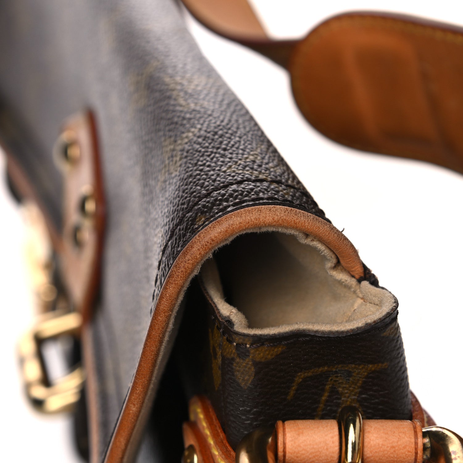 Louis Vuitton Monogram Hudson PM 17 of 18