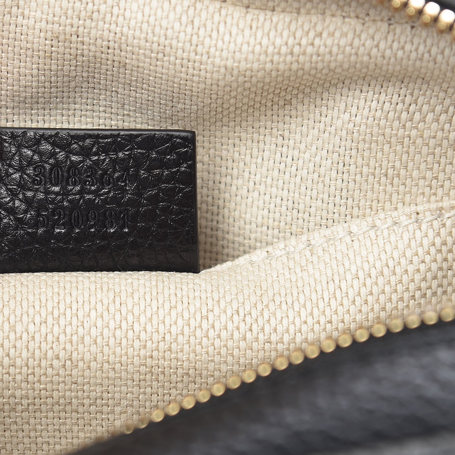 Gucci Pebbled Calfskin Small Soho Disco Bag Black 7 of 9