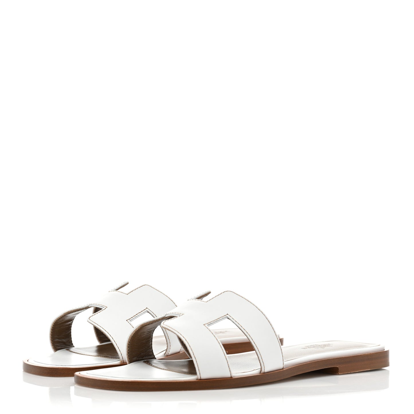 Box Calfskin Oran Sandals 36 White