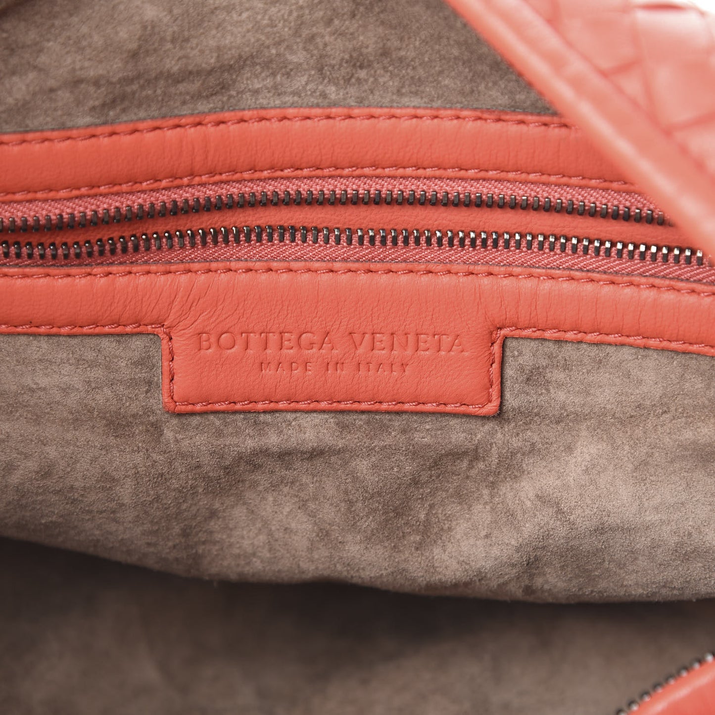 Nappa Intrecciato Large Belly Veneta Hobo Magma