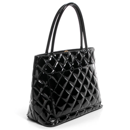 Chanel Patent Medallion Tote Black 3 of 8