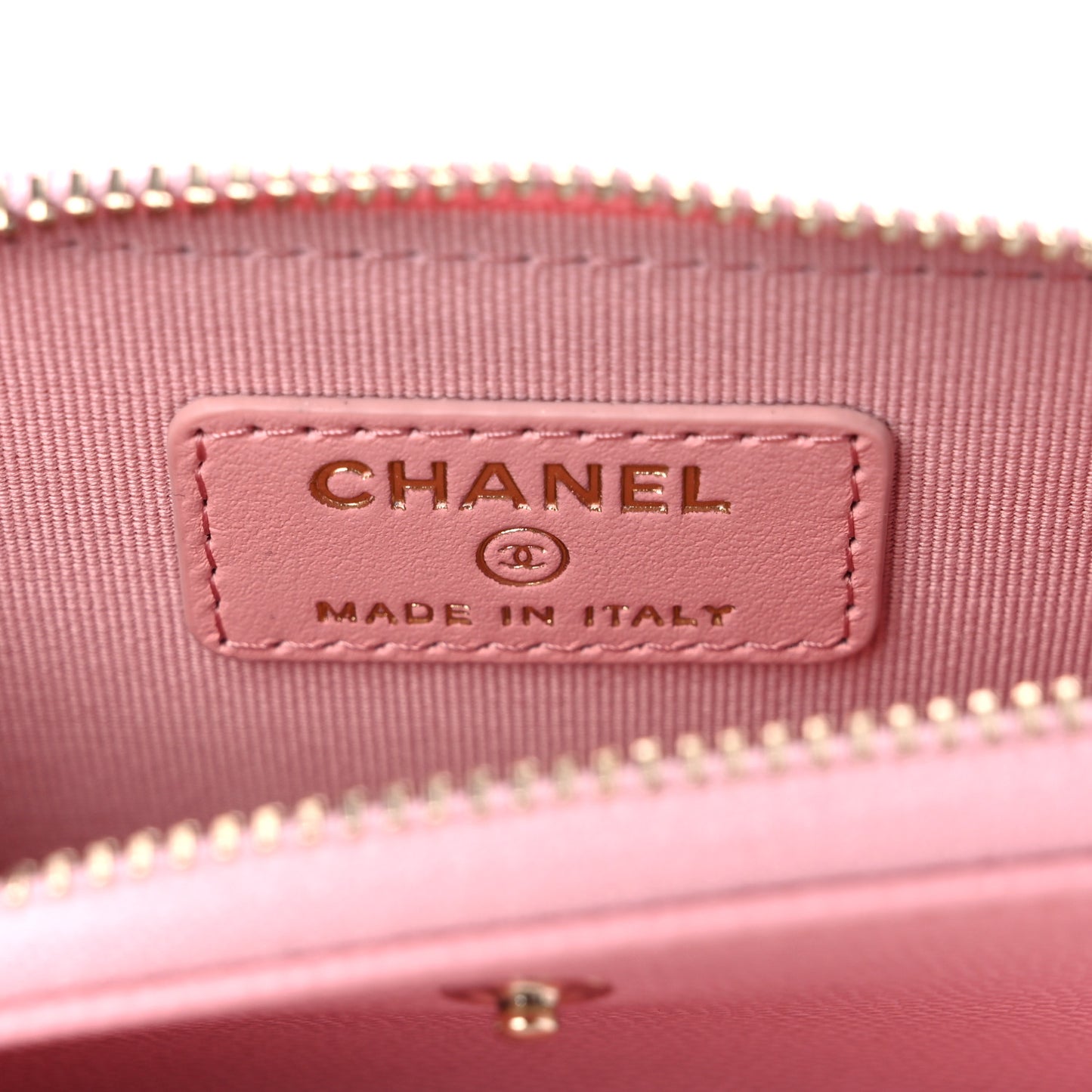 Caviar Quilted Compact Zipped Wallet Pink