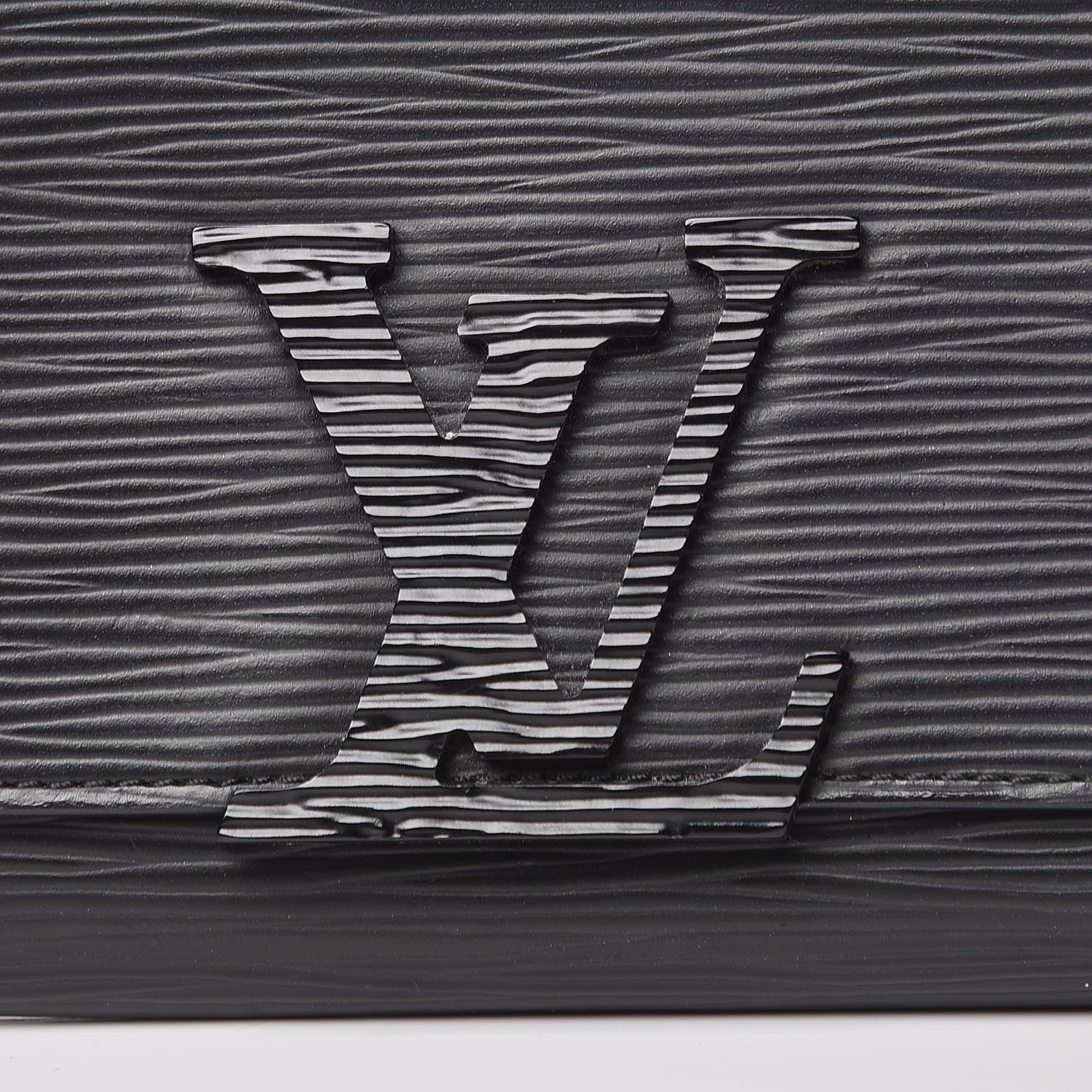 Louis Vuitton Epi Louise Wallet Black 7 of 9